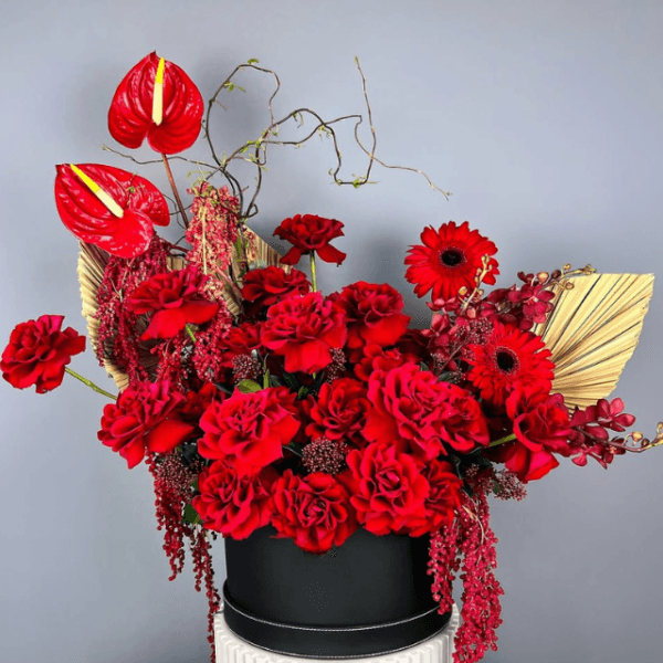 Crimson Majesty Hatbox Arrangement United Arab Emirates