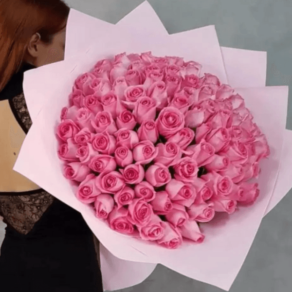 Luxury 50 Pink Roses Bouquet with Same-Day Delivery in Dubai