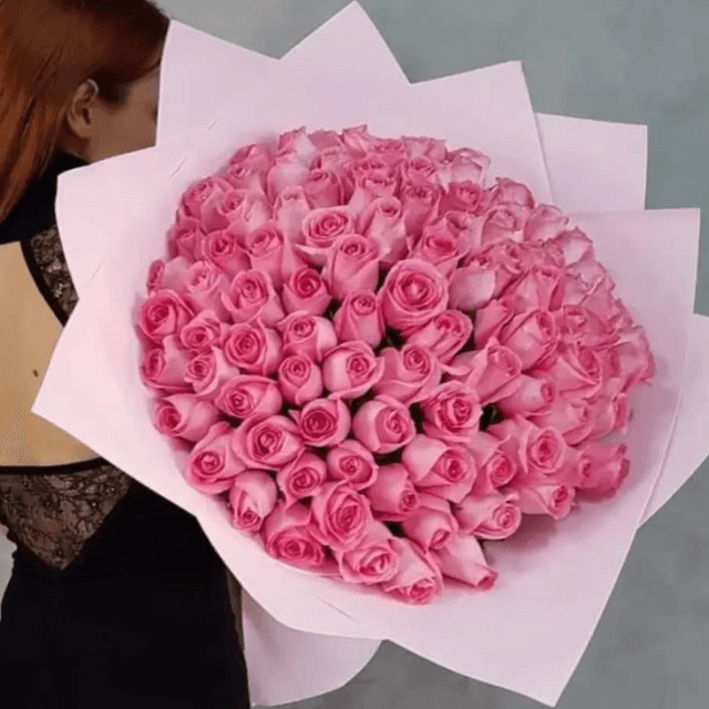 Luxury 50 Pink Roses Bouquet with Same-Day Delivery in Dubai