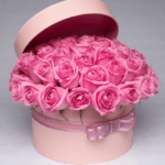 Pink roses Box flowers dubai