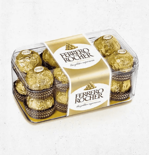 16-piece Ferrero Rocher chocolates with fresh flowers for Dubai gift delivery.